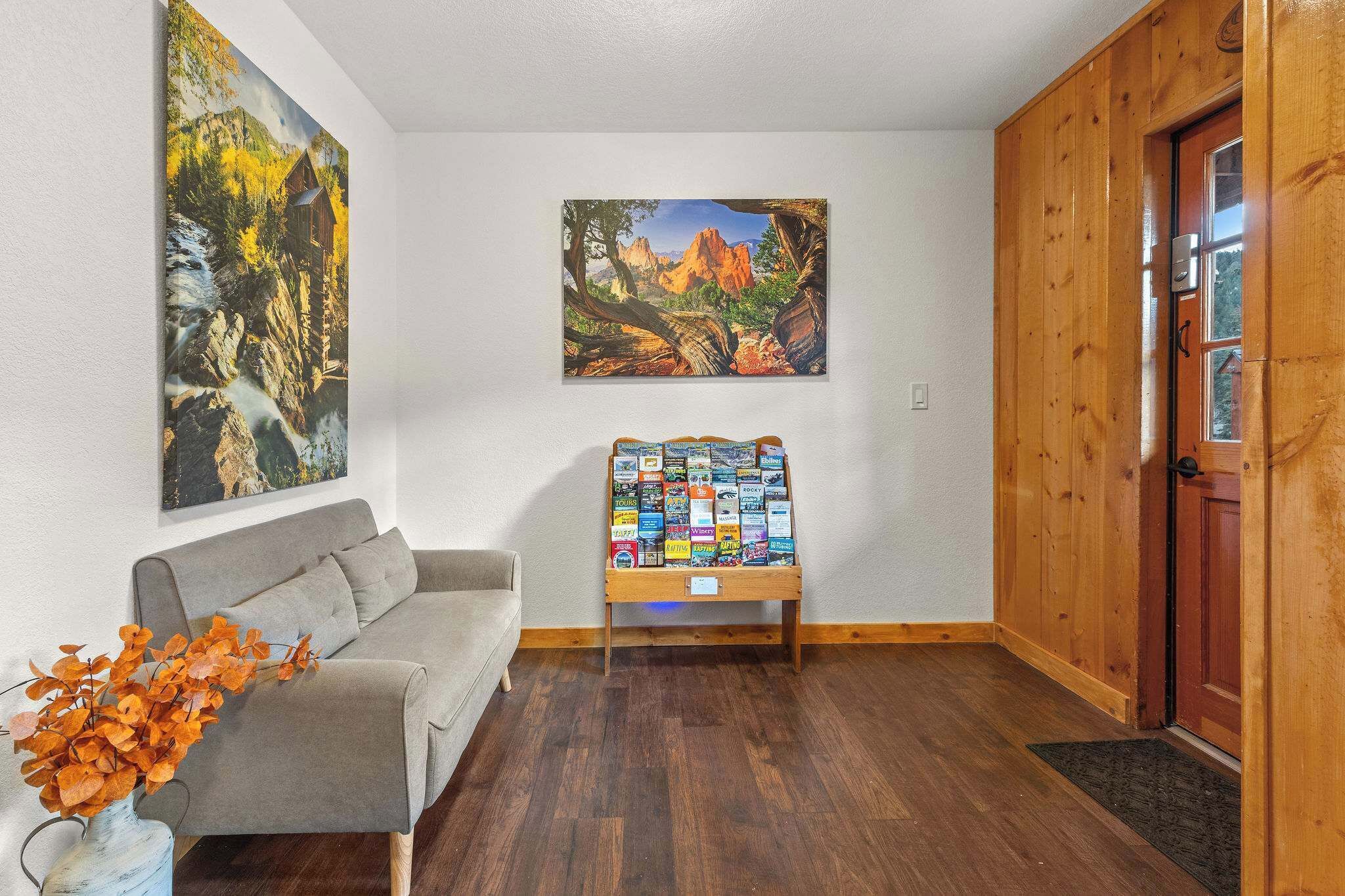 Cabin 14 - King Bed, Hotel-style Unit - Estes Park, CO