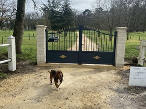 Enceinte de l’hébergement