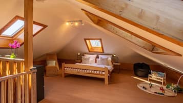 5 soveværelser, skrivebord, gratis Wi-Fi, sengetøj