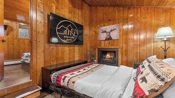 2 bedrooms, iron/ironing board, travel crib, WiFi