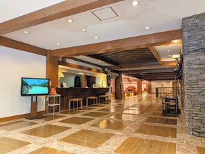 Lobby - WHITE HOTEL GRAND HAKUBA (Omachi)