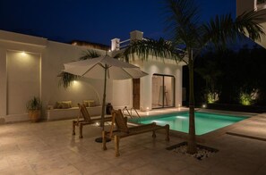 Fachada del alojamiento - Noche