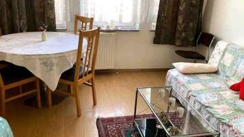 Apartment, 3 Bedrooms