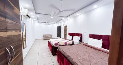 Roomshala 149 Hotel Bay Leaf Resort