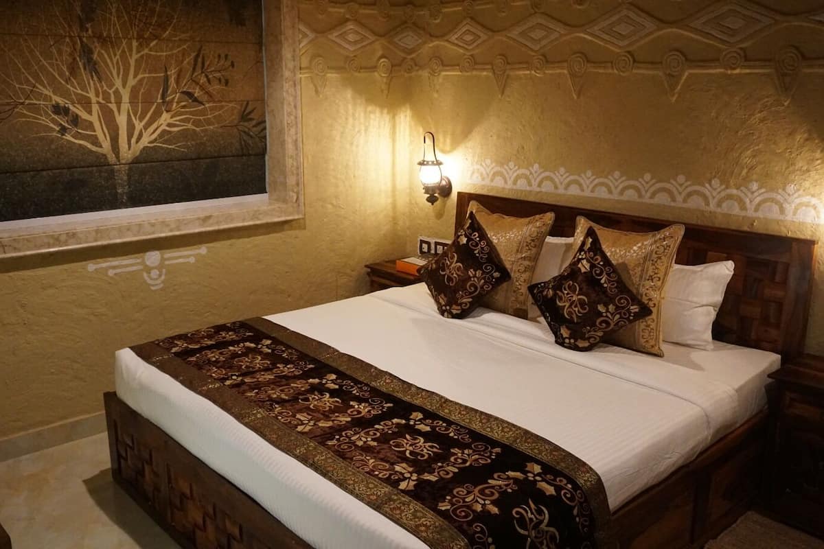 Superior Studio Suite | Free WiFi