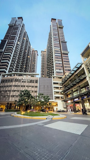 Front of property - The Radiance Manila Bay (Pasay)