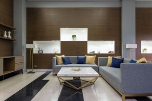 Lobby sitting area - The Radiance Manila Bay (Pasay)