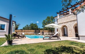 Alberca al aire libre 