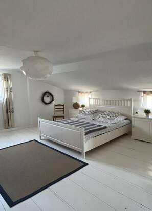 2 bedrooms