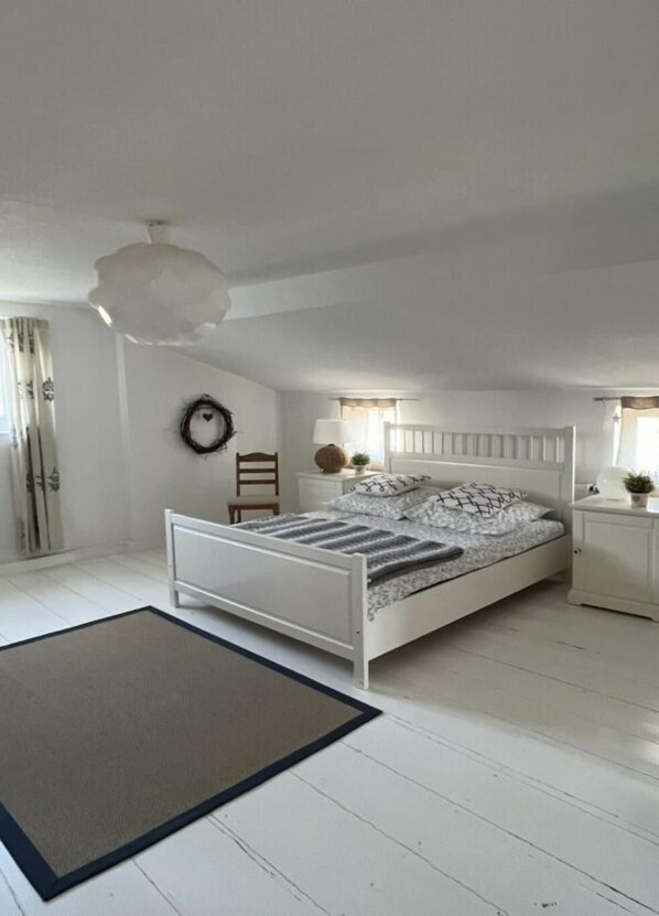 2 bedrooms