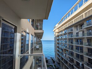 Luxury Apartment, 2 Bedrooms, Beach View, Beachfront | Balcony