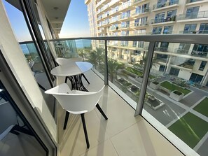 Luxury Apartment, 1 King Bed, Private Bathroom, Beachside | Balcony - UAEVACAY (Ras Al Khaimah)