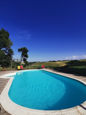 Outdoor pool - Parc Avec Piscine - 7 Chambres - Maison 15 Personnes sur Coteaux du Lauragais - (Cintegabelle)