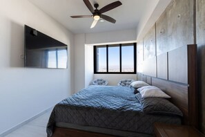Iron/ironing board, free WiFi, bed sheets