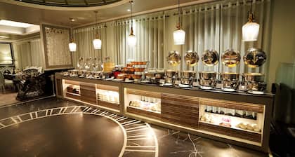 Hotel Swarn Towers