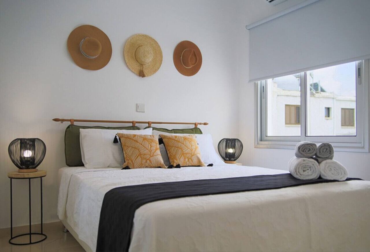 1 slaapkamer, een strijkplank/strijkijzer, wifi, beddengoed