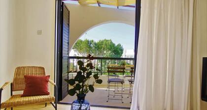 Phaedrus Living: Seaview Luxury Flat Protaras 9