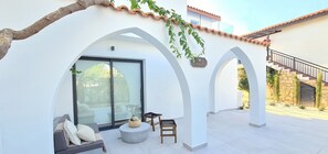 Terrace/patio - Phaedrus Living: Venus Seaview Lighthouse Villa (Paphos)