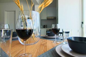 Dining - Seaside Junior suite Lighthouse 63 (Paphos)