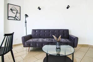 TV - Seaside Junior suite Lighthouse 63 (Paphos)