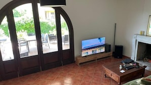 Flat-screen TV, fireplace - Villa Lori (Fornaci di Barga)