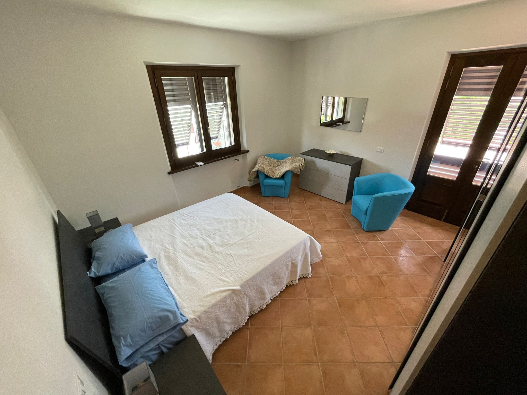 4 camere, ferro/asse da stiro, Wi-Fi, lenzuola