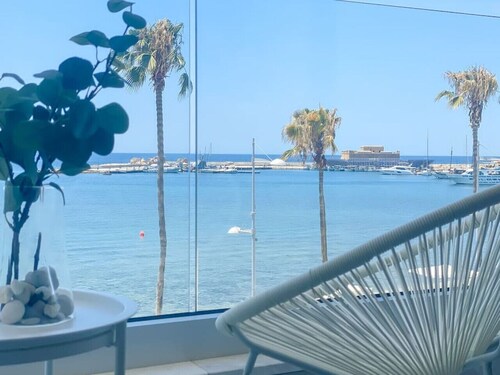 Phaedrus Living: Marina Sea View Flat 214 Gold