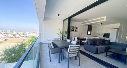 Phaedrus Living: White Hills Suites Panoramic View