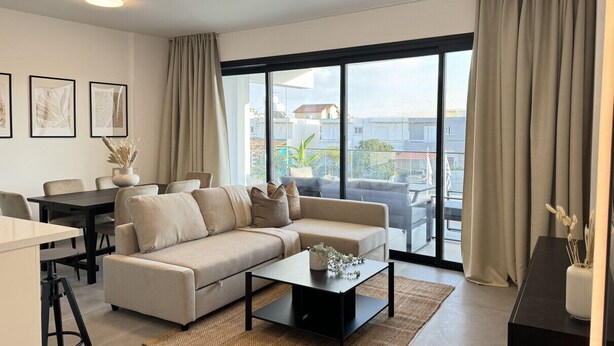 Unclassified image, 1 of 15, button - Phaedrus Living: White Hills Suites City View (Aglantzia)