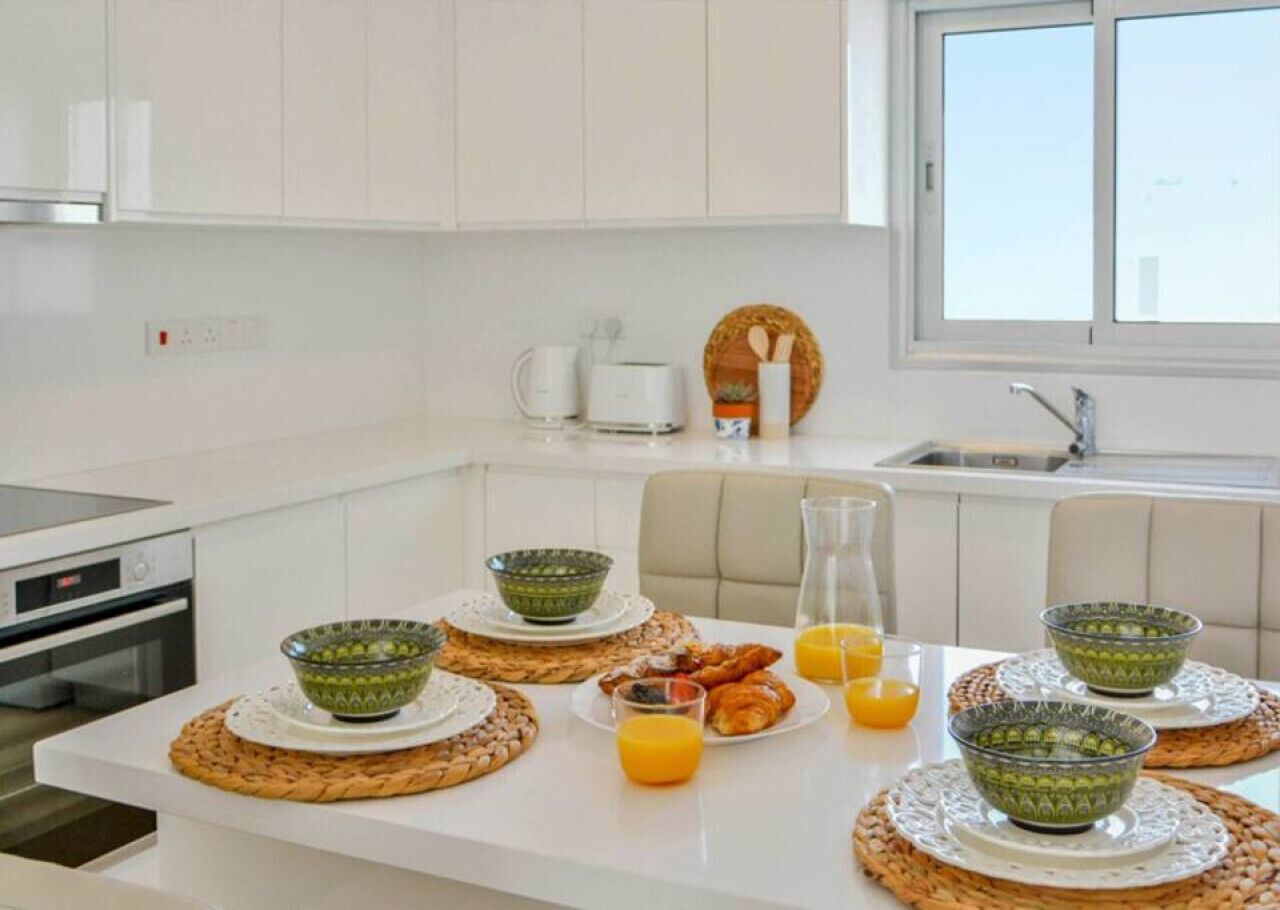 Kühlschrank, Mikrowelle, Ofen, Toaster