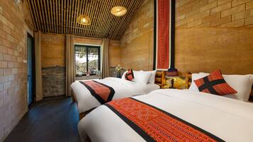 Premium Triple Room | Egyptian cotton sheets, premium bedding, minibar, individually decorated