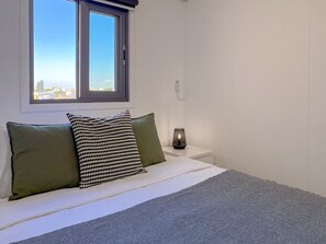 2 sovrum, strykjärn/strykbräda, wi-fi och sängkläder