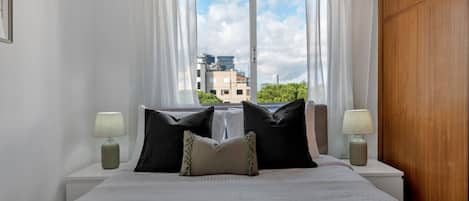 3 chambres, fer et planche Ă repasser, Wi-Fi, draps fournis