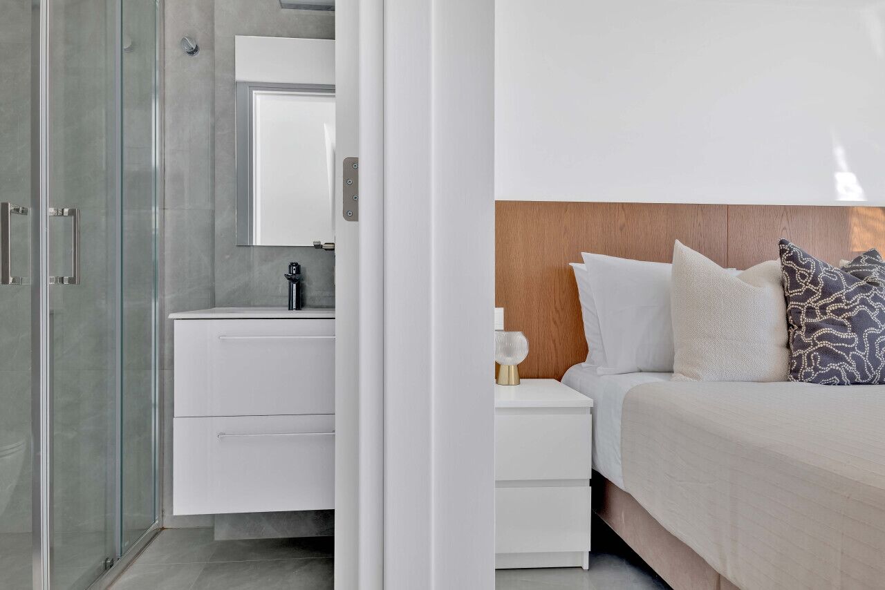 1 多间卧室、熨斗/熨衣板、WiFi、床单