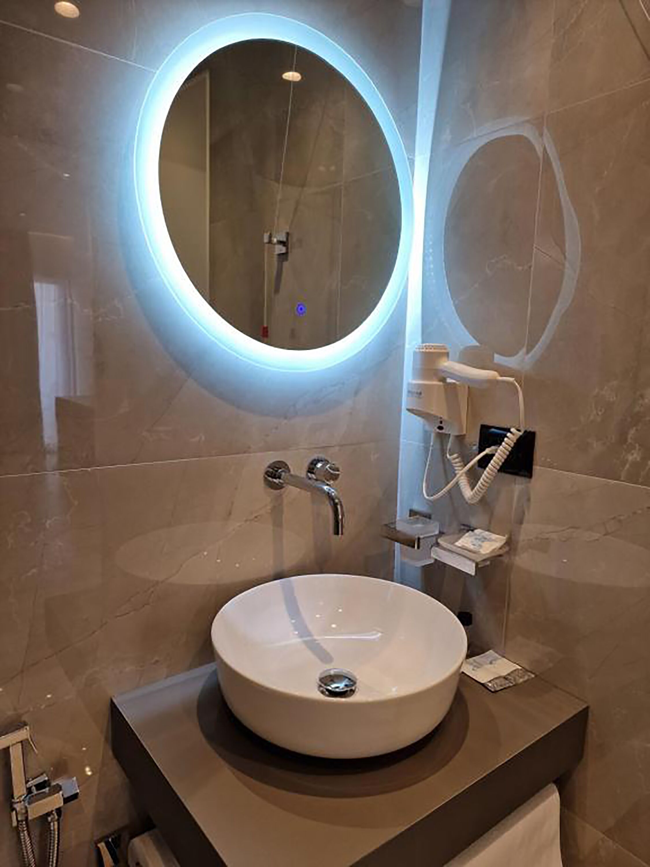 Foto - ADMIRO Hotel