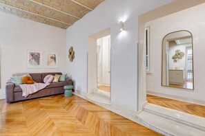 TV - BDC - The Platinum Apartment (Roma)