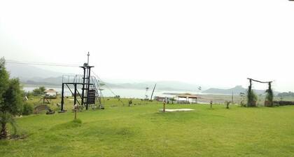 Lake View Hotel & Resort