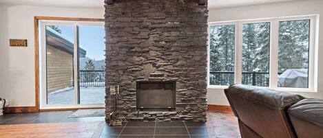 TV, fireplace, video games, offices