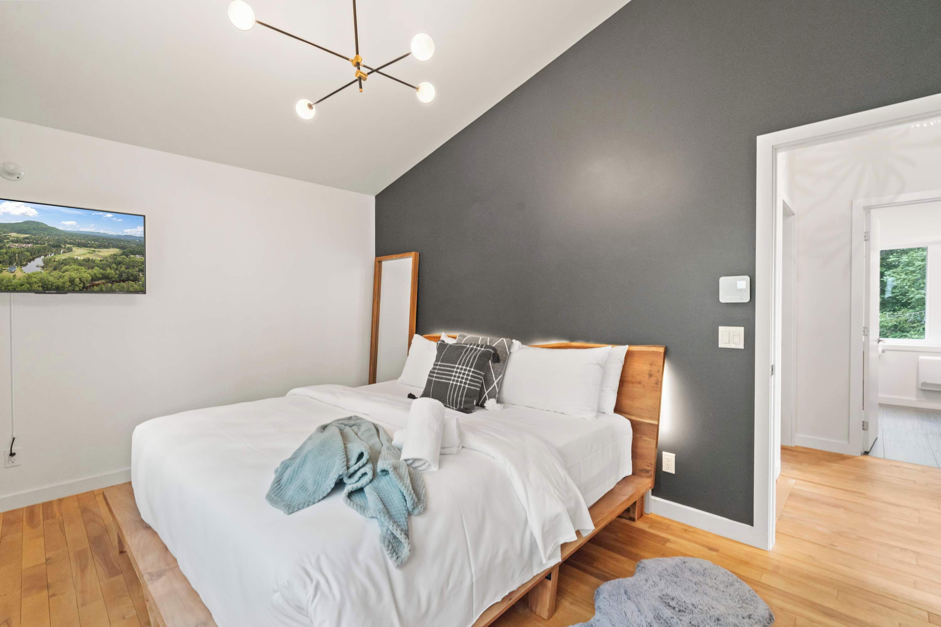 3 chambres, fer et planche à repasser, Wi-Fi, literie fournie