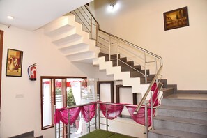 Staircase - HOTEL GRACIOUS (Gurugram)