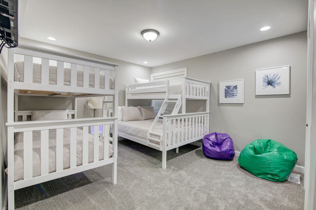 2 bedrooms, iron/ironing board, WiFi (free), bed sheets
