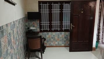 Standard Single Room | 1 bedroom, premium bedding, free WiFi