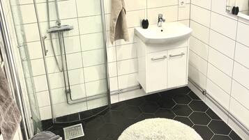 Klassiek huis | Badkamer | Een haardroger