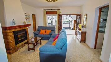 Een televisie en een dvd-speler