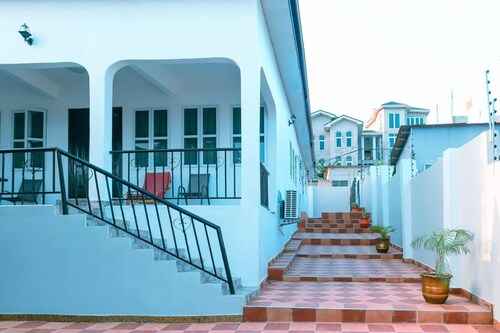 Captivating 4-bed House in Accra