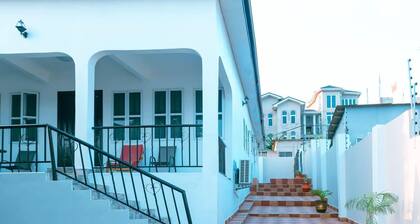Captivating 4-bed House in Accra