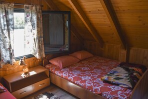 Comfort House | 1 bedroom, desk, free WiFi, bed sheets - Genti House Ada Bojana (Ulcinj)