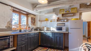 Fridge, microwave, oven, toaster