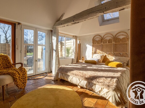 1 bedroom, free WiFi, bed sheets