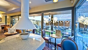 Restaurant - Red Lion Hotel By JD Wetherspoon (Doncaster)